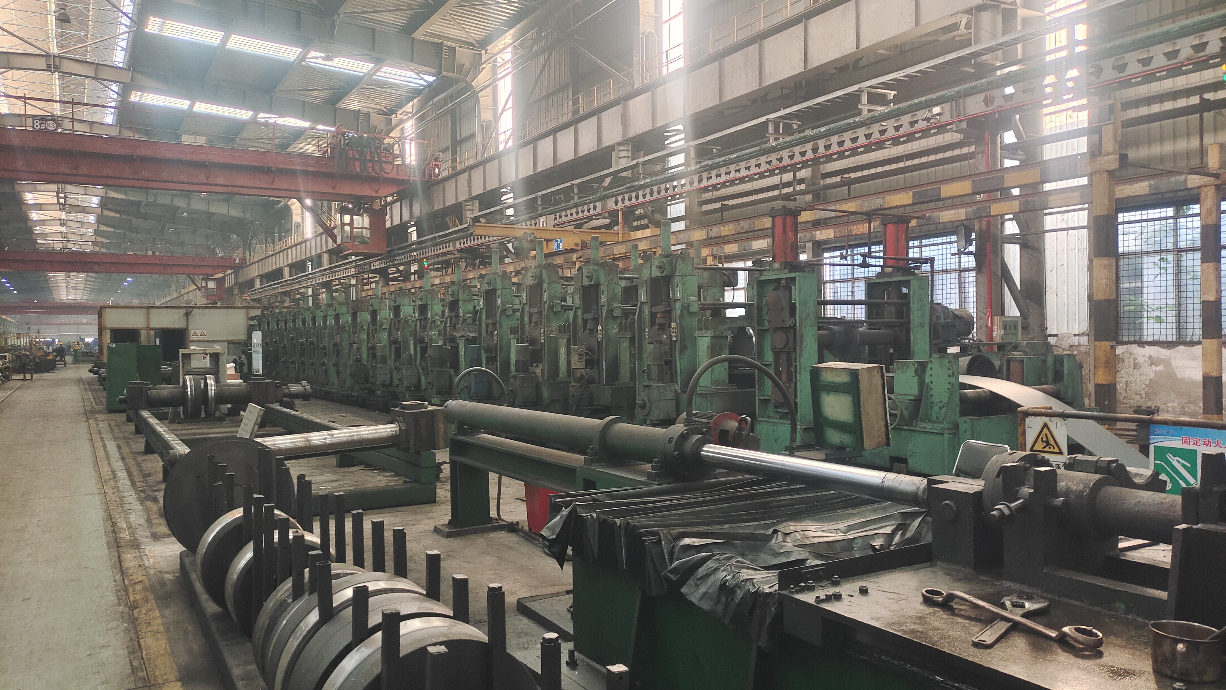 米兰体育V9-H系列变频器：助力钢厂1250冷弯机组生产线“焕新升级”！